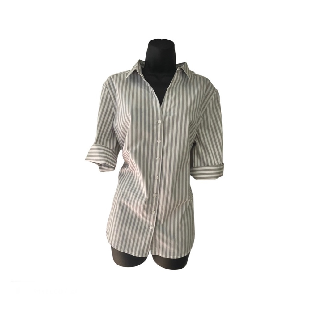 NWT New York & Company 7th Avenue 3/4 sleeve, button-down collared shirt. L.